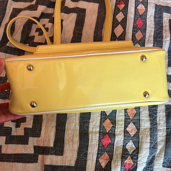 Retro StarStruck Clothing Yellow Purse - Picture 4 of 5
